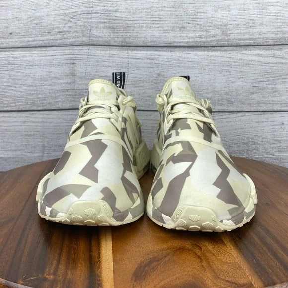 Adidas NMD R1 Fractal Camo Sand Men’s Shoes EF4262 Sneaker Size 10.5